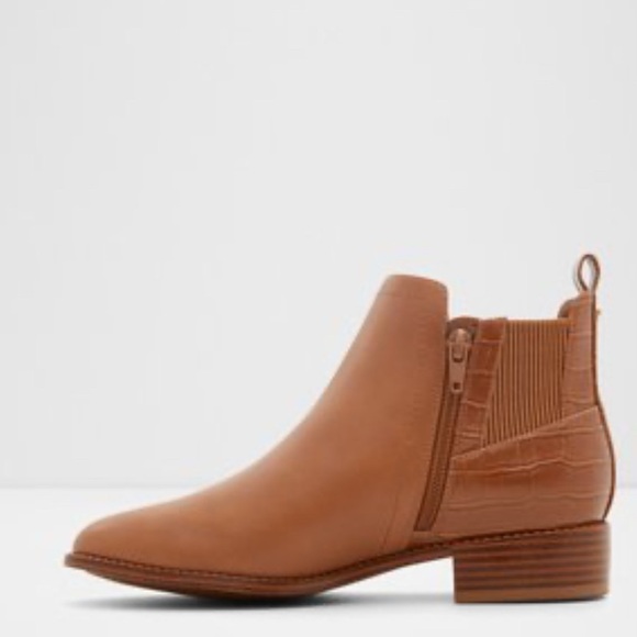 Aldi Ranaver Short Boot - Picture 2 of 9